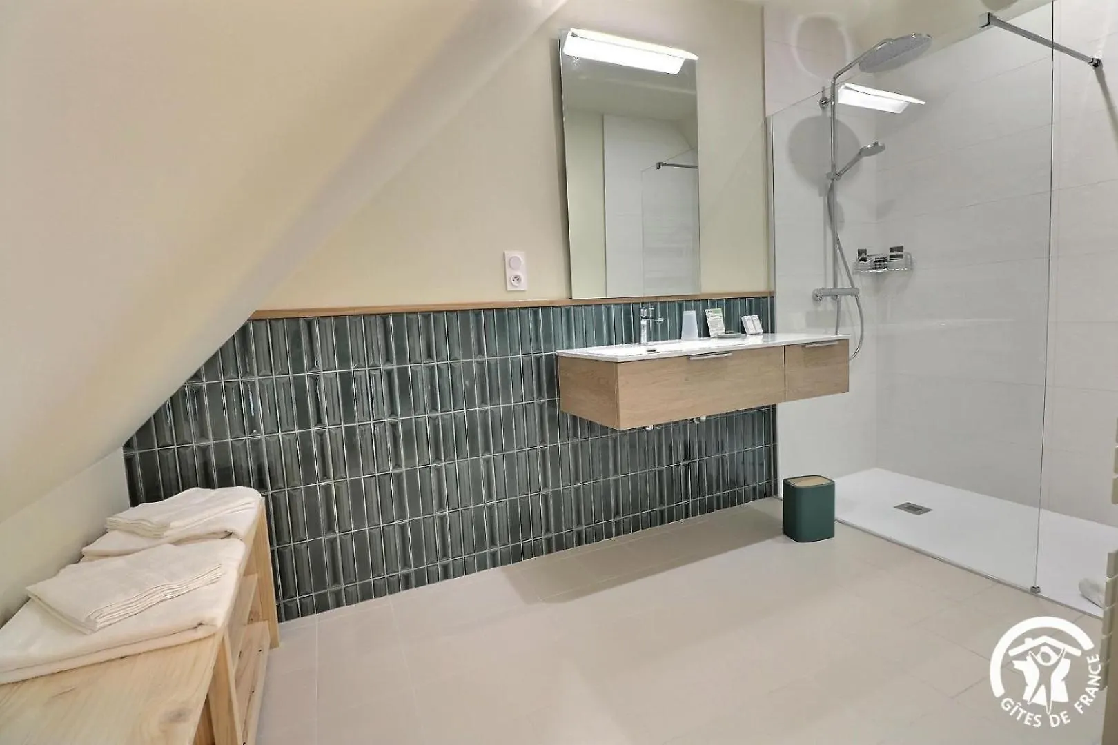 Le Jardin De Quercus Bed & Breakfast Bazouges-la-Perouse