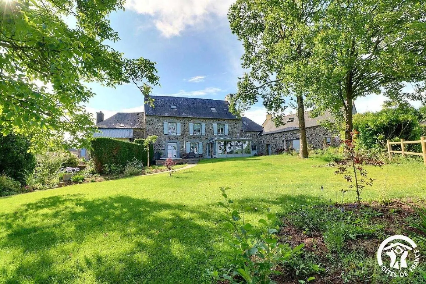 Le Jardin De Quercus Bed & Breakfast Bazouges-la-Perouse